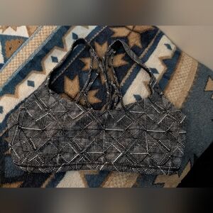 Lululemon Free To Be Zen Bra Size 4 Washed Never Worn Perfect Condition